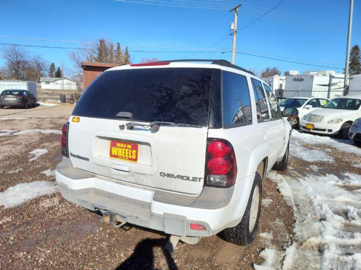 2003 Chevrolet TrailBlazer LS 4WD (1GNDT13S232) with an 4.2L L6 DOHC 24V engine, 4-Speed Automatic transmission, located at 4801 10th Ave S,, Great Falls, MT, 59405, 47.494347, -111.229942 - Are you in the market for a reliable and affordable SUV in Great Falls, MT? Look no further than this pre-owned 2003 Chevrolet TrailBlazer available at DOW - Great Falls. Priced at $14,495, this TrailBlazer is a great option for anyone looking for a versatile and spacious vehicle. This Chevrolet Tr - Photo#4