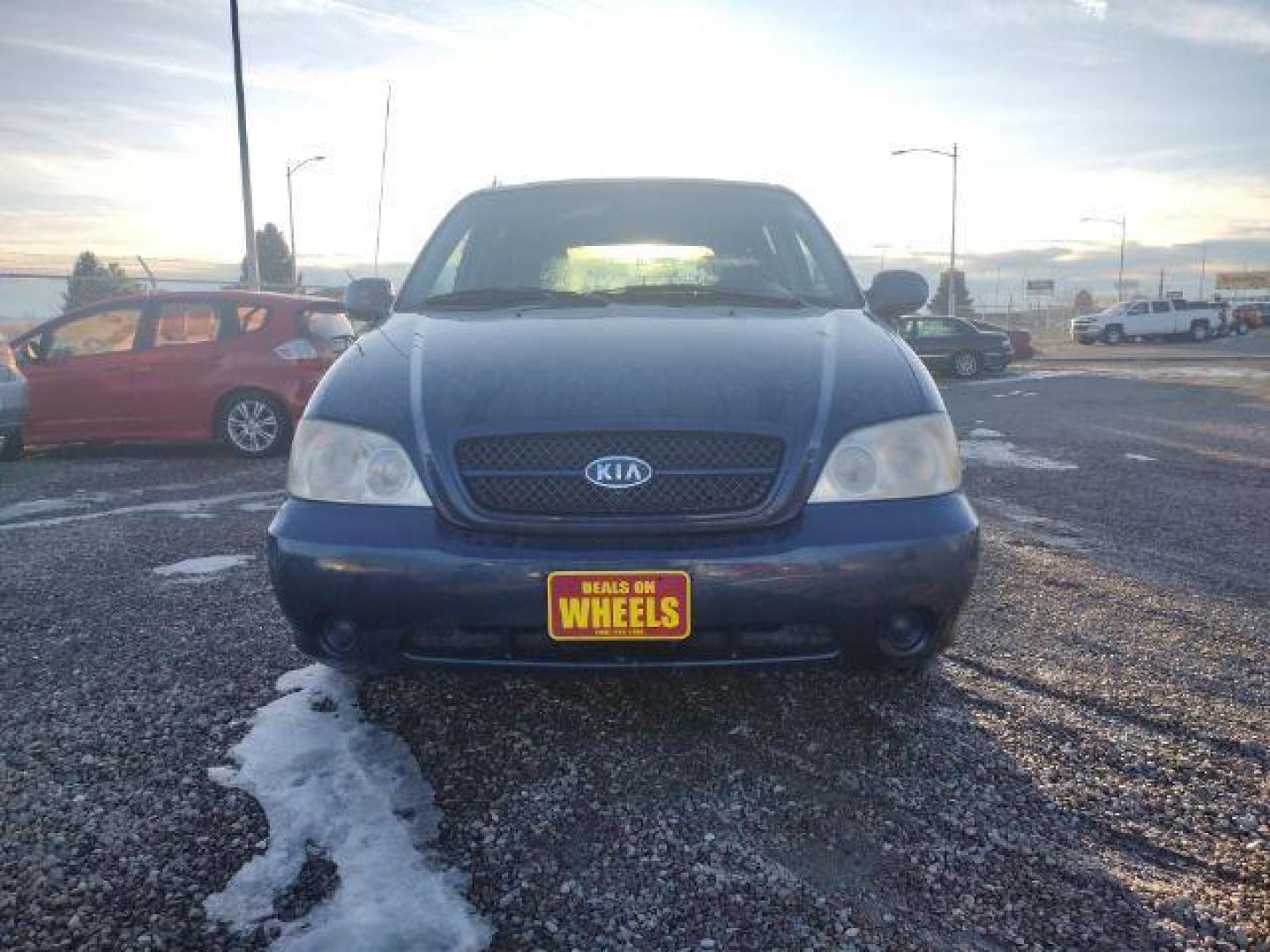 2004 Kia Sedona LX (KNDUP131X46) with an 3.5L V6 DOHC 16V engine, 5-Speed Automatic transmission, located at 4801 10th Ave S,, Great Falls, MT, 59405, 47.494347, -111.229942 - Photo#7