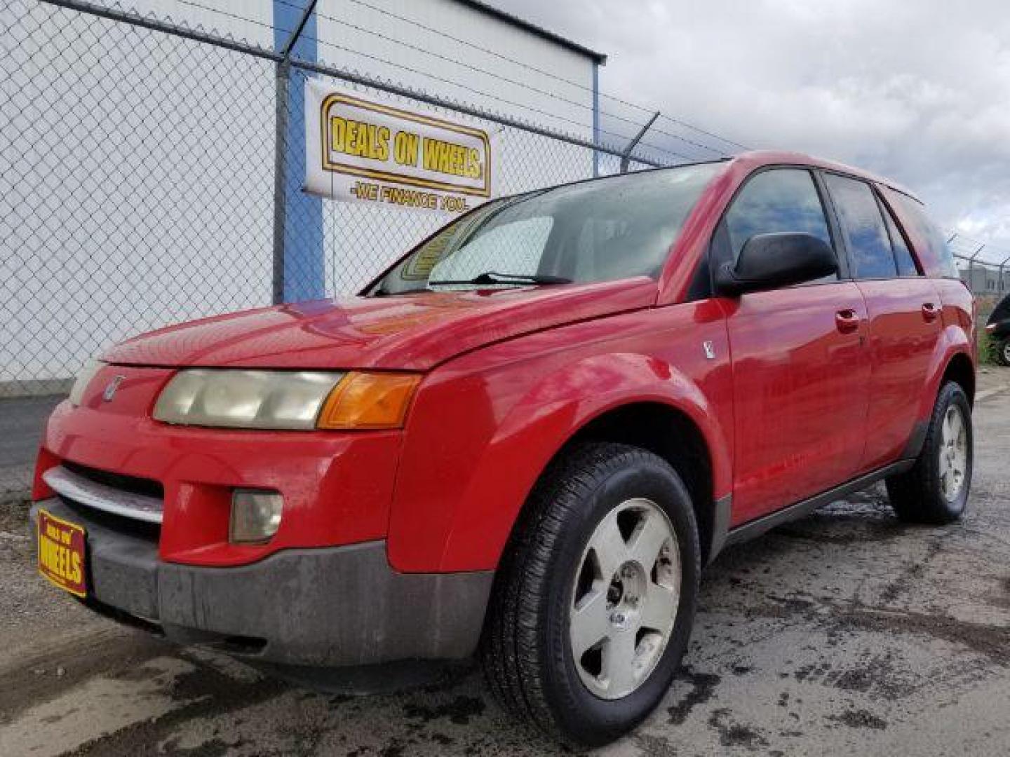 2004 Saturn Vue FWD V6 (5GZCZ53404S) with an 3.5L V6 SOHC 24V engine, 5-Speed Automatic transmission, located at 1821 N Montana Ave., Helena, MT, 59601, 46.603447, -112.022781 - Photo#0