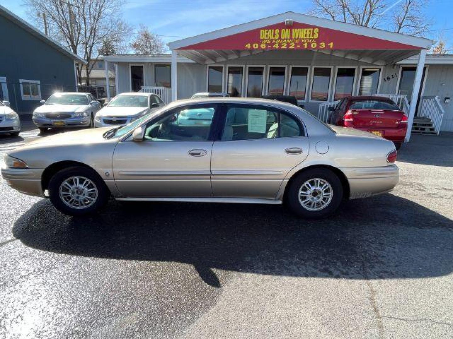 2005 Sagemist Metallic /Light Cashmere Cloth Buick LeSabre Custom (1G4HP52K65U) with an 3.8L V6 OHV 12V engine, 4-Speed Automatic transmission, located at 1821 N Montana Ave., Helena, MT, 59601, 46.603447, -112.022781 - Photo#4