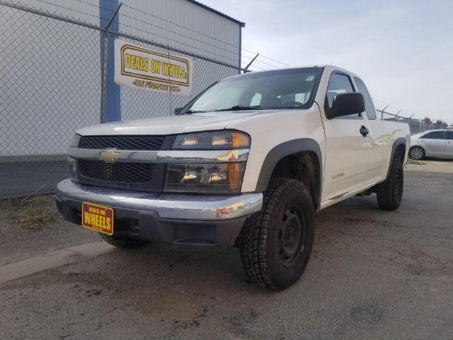 2005 Chevrolet Colorado LS Z85 Ext. Cab 4WD (1GCDT198X58) with an 2.8L L4 DOHC 16V engine, located at 1821 N Montana Ave., Helena, MT, 59601, 46.603447, -112.022781 - Photo#0