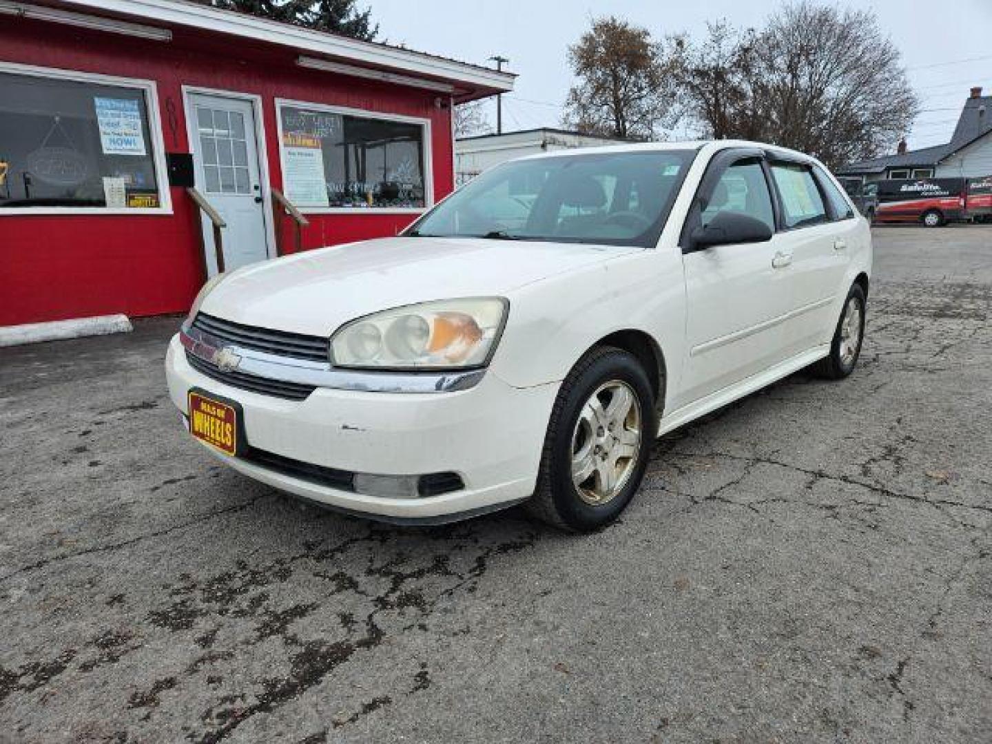 2005 Chevrolet Malibu MAXX LT (1G1ZU64875F) with an 3.5L V6 OHV 12V engine, 4-Speed Automatic transmission, located at 601 E. Idaho St., Kalispell, MT, 59901, 48.203983, -114.308662 - Photo#0