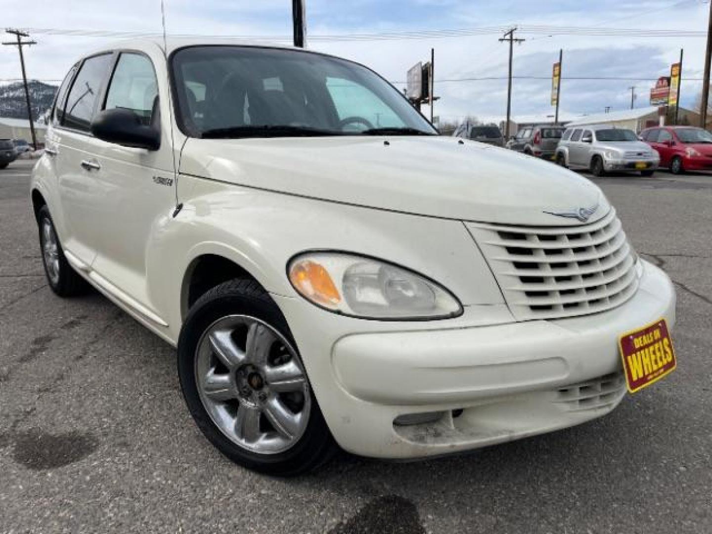 2005 Chrysler PT Cruiser Limited Edition (3C8FY68B45T) with an 2.4L L4 DOHC 16V engine, located at 1821 N Montana Ave., Helena, MT, 59601, 46.603447, -112.022781 - Photo#3