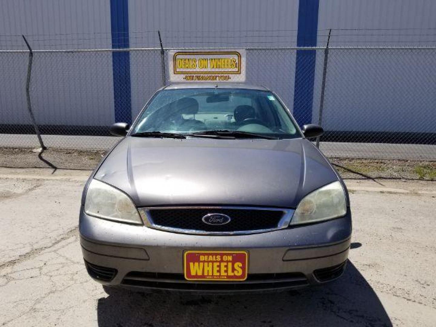 2005 Ford Focus ZX4 SE (1FAFP34N65W) with an 2.0L L4 DOHC 16V engine, located at 1800 West Broadway, Missoula, 59808, (406) 543-1986, 46.881348, -114.023628 - Photo#1