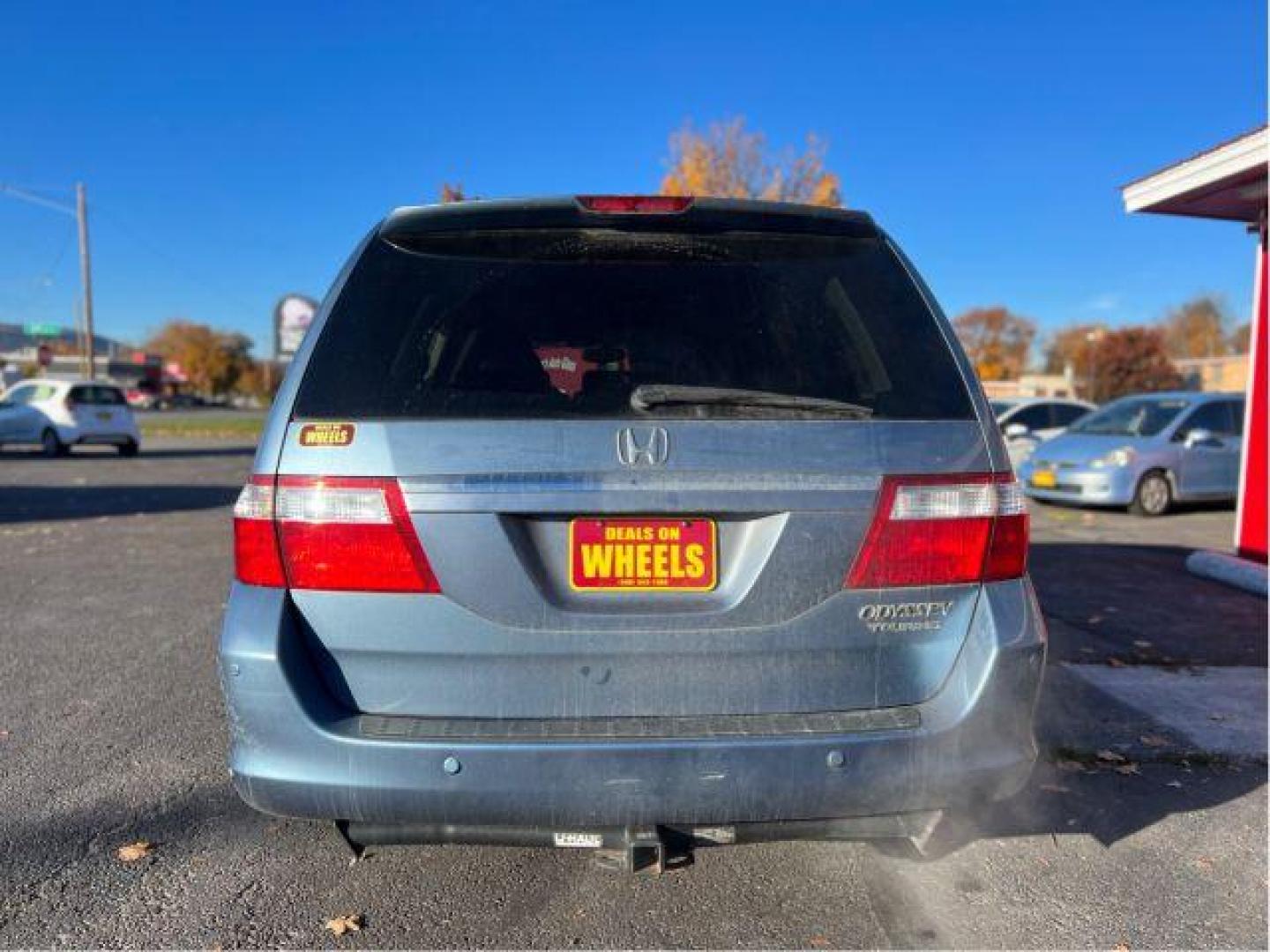 2005 Honda Odyssey Touring (5FNRL38895B) with an 3.5L V6 SOHC 24V engine, 5-Speed Automatic transmission, located at 601 E. Idaho St., Kalispell, MT, 59901, 48.203983, -114.308662 - Photo#3