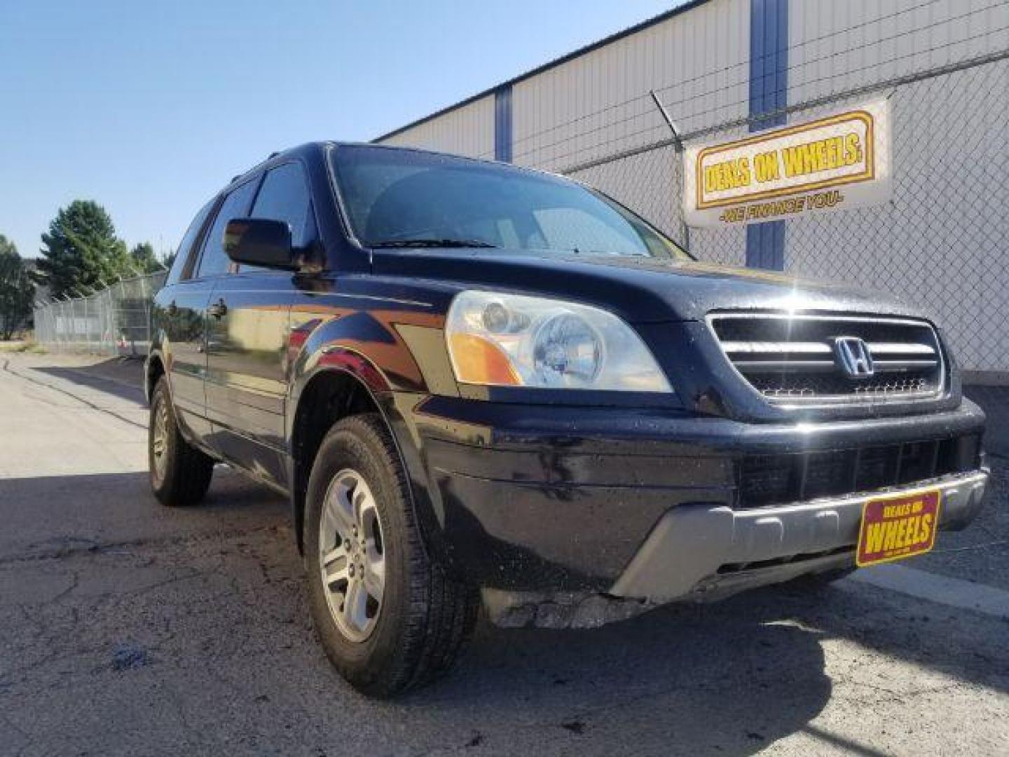 2005 Nighthawk Black Pearl Honda Pilot EX (2HKYF18425H) with an 3.5L V6 SOHC 24V engine, 5-Speed Automatic transmission, located at 1800 West Broadway, Missoula, 59808, (406) 543-1986, 46.881348, -114.023628 - Photo#6