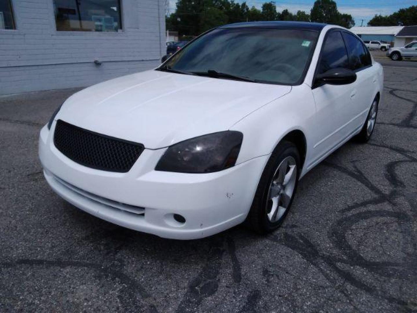 2005 Nissan Altima 2.5 (1N4AL11D65C) with an 2.5L L4 DOHC 16V engine, located at 4047 Montana Ave., Billings, MT, 59101, 45.770847, -108.529800 - Photo#0