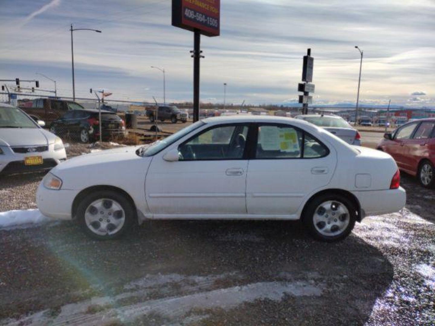 2005 Nissan Sentra 1.8 S (3N1CB51A35L) with an 1.8L L4 DOHC 16V engine, located at 4801 10th Ave S,, Great Falls, MT, 59405, 47.494347, -111.229942 - Photo#1