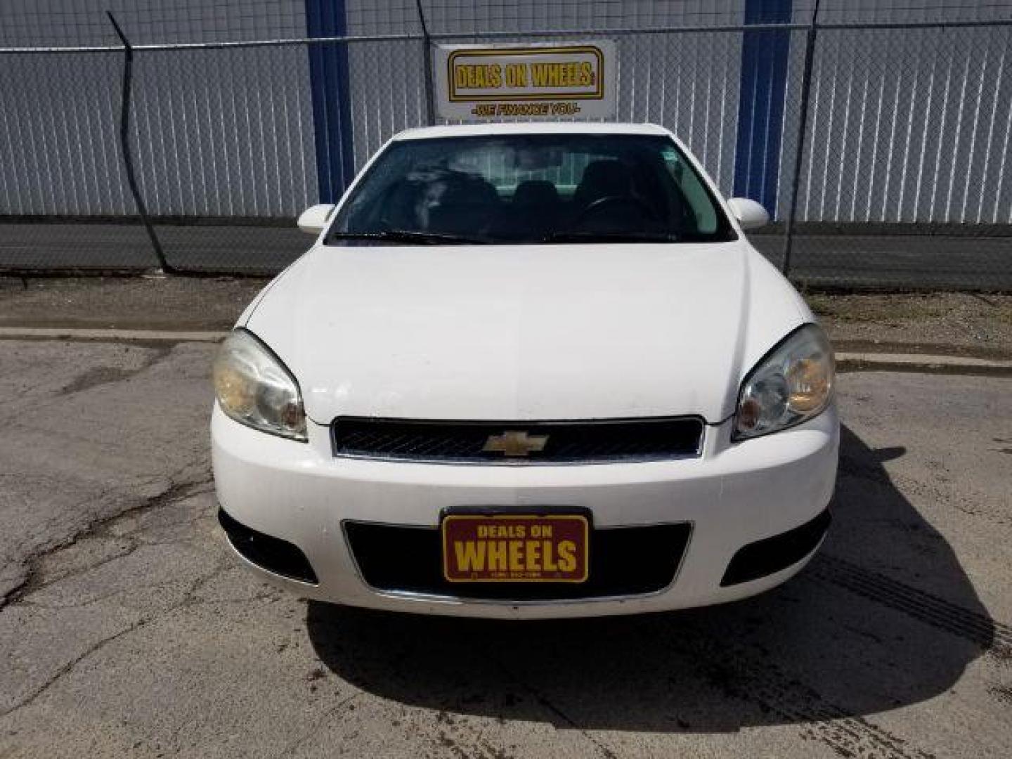 2006 Chevrolet Impala SEDAN 4-DR (2G1WD58C969) with an 5.3L V8 OHV 16V engine, 4-Speed Automatic transmission, located at 1800 West Broadway, Missoula, 59808, (406) 543-1986, 46.881348, -114.023628 - Photo#1