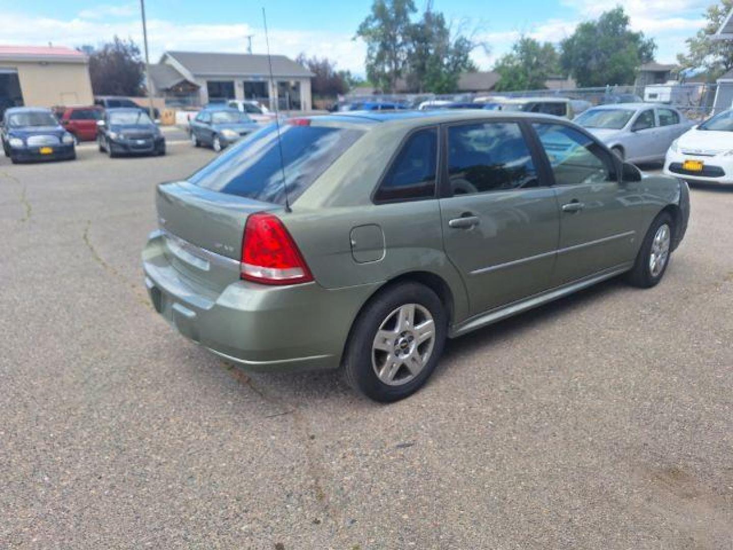 2006 Chevrolet Malibu MAXX LT (1G1ZT63876F) with an 3.5L V6 OHV 12V engine, 4-Speed Automatic transmission, located at 1821 N Montana Ave., Helena, MT, 59601, 46.603447, -112.022781 - Photo#3