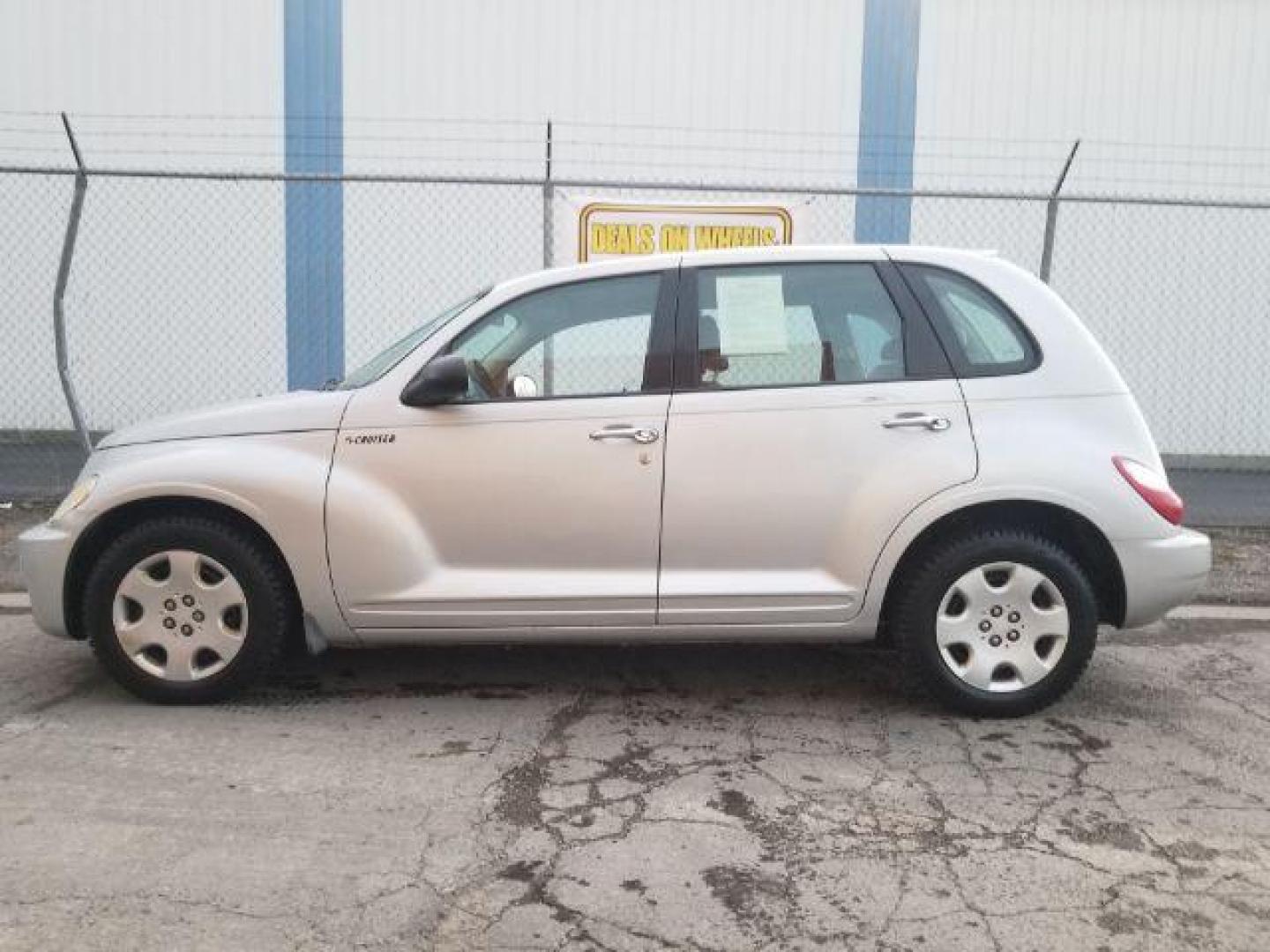 2006 Chrysler PT Cruiser Base (3A4FY48B06T) with an 2.4L L4 DOHC 16V engine, located at 4801 10th Ave S,, Great Falls, MT, 59405, 47.494347, -111.229942 - Photo#6