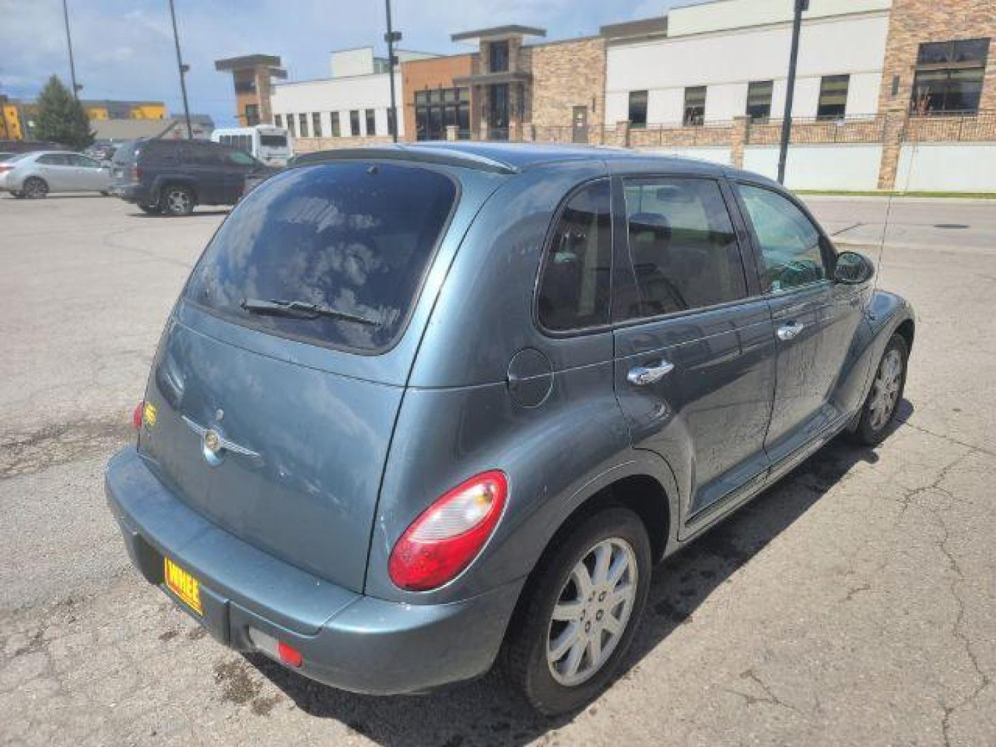 2006 Chrysler PT Cruiser Limited Edition (3A8FY68B06T) with an 2.4L L4 DOHC 16V engine, located at 1800 West Broadway, Missoula, 59808, (406) 543-1986, 46.881348, -114.023628 - Photo#3