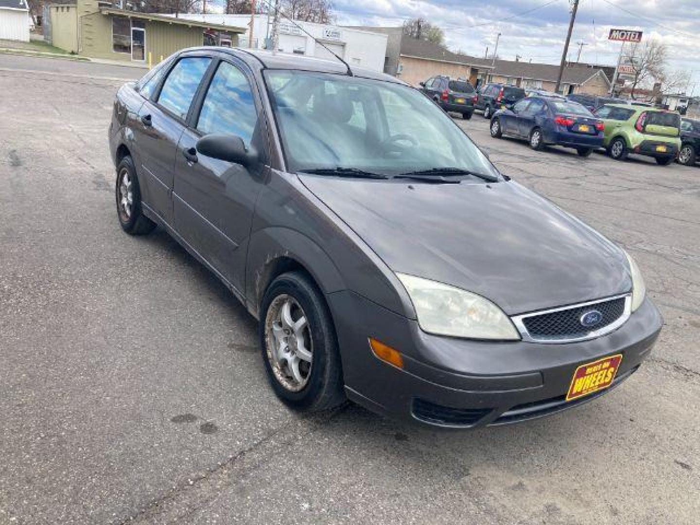 2006 Ford Focus ZX4 SE (1FAFP34N86W) with an 2.0L L4 DOHC 16V engine, located at 4047 Montana Ave., Billings, MT, 59101, 45.770847, -108.529800 - Photo#4