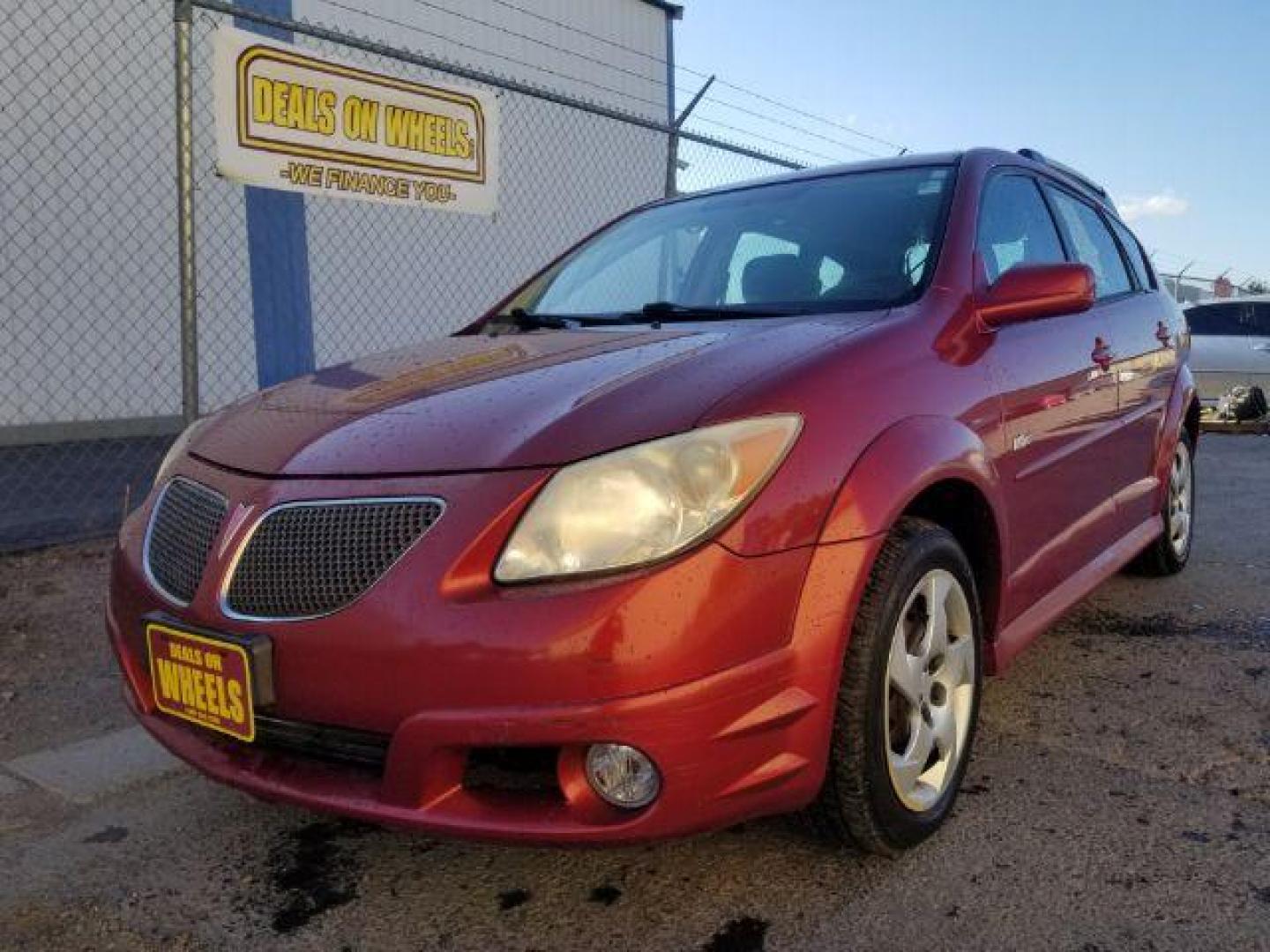 2006 Pontiac Vibe Base (5Y2SL658X6Z) with an 1.8L L4 DOHC 16V engine, located at 4801 10th Ave S,, Great Falls, MT, 59405, 47.494347, -111.229942 - Photo#1