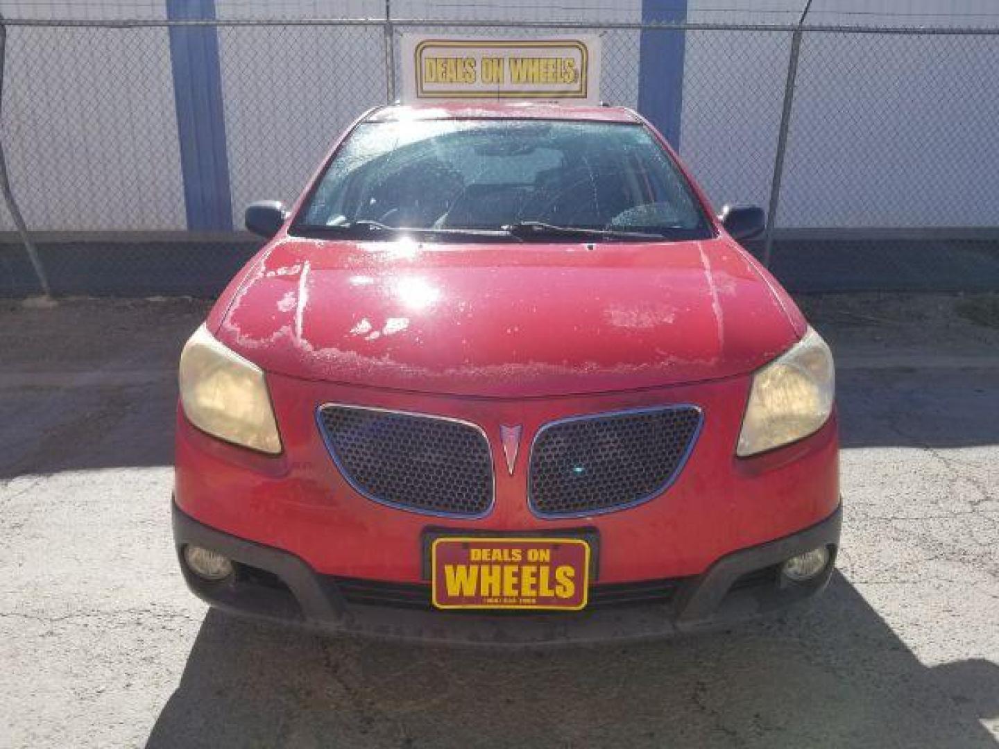 2006 Pontiac Vibe Base (5Y2SL67846Z) with an 1.8L L4 DOHC 16V engine, located at 601 E. Idaho St., Kalispell, MT, 59901, 48.203983, -114.308662 - Photo#1