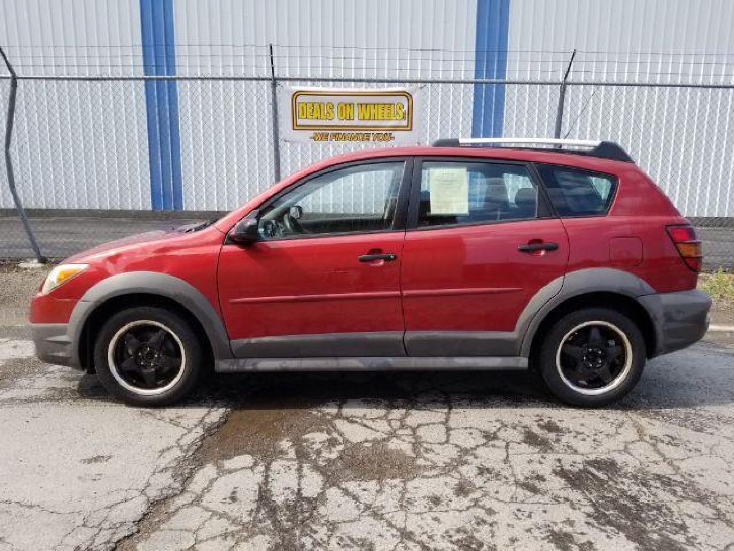 2006 Pontiac Vibe Base (5Y2SL65856Z) with an 1.8L L4 DOHC 16V engine, located at 1800 West Broadway, Missoula, 59808, (406) 543-1986, 46.881348, -114.023628 - Photo#2