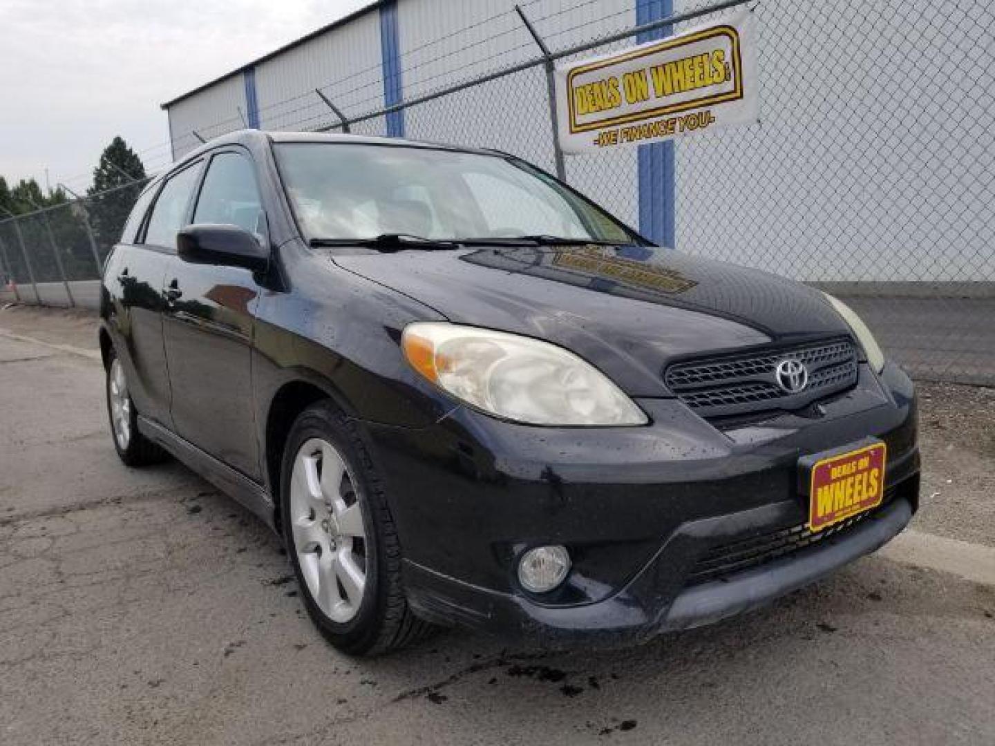 2006 Toyota Matrix XR 2WD (2T1KR32E86C) with an 1.8L L4 DOHC 16V engine, located at 4801 10th Ave S,, Great Falls, MT, 59405, 47.494347, -111.229942 - Photo#6