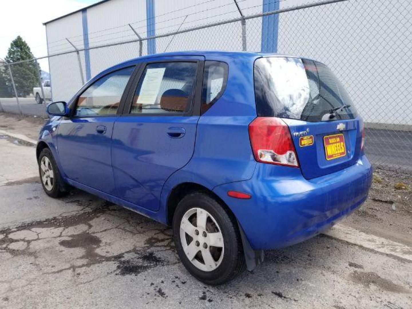 2007 Chevrolet Aveo5 LS (KL1TD66617B) with an 1.6L L4 DOHC 16V engine, located at 1800 West Broadway, Missoula, 59808, (406) 543-1986, 46.881348, -114.023628 - Photo#3