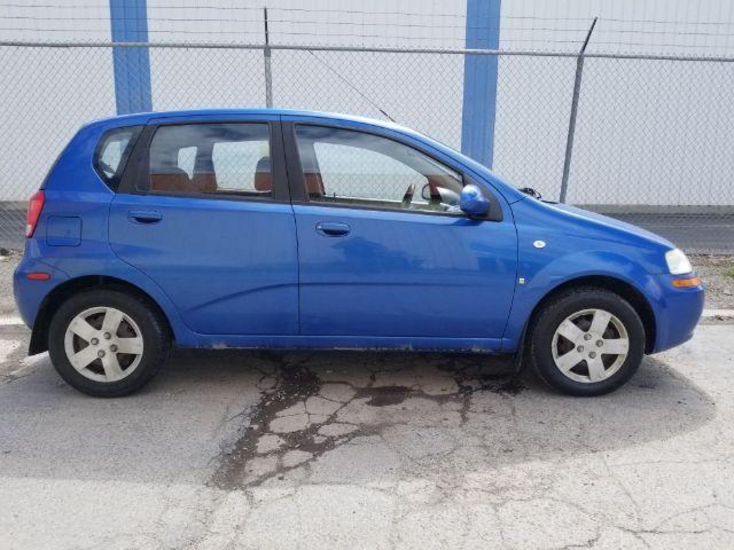 2007 Chevrolet Aveo5 LS (KL1TD66617B) with an 1.6L L4 DOHC 16V engine, located at 1800 West Broadway, Missoula, 59808, (406) 543-1986, 46.881348, -114.023628 - Photo#5