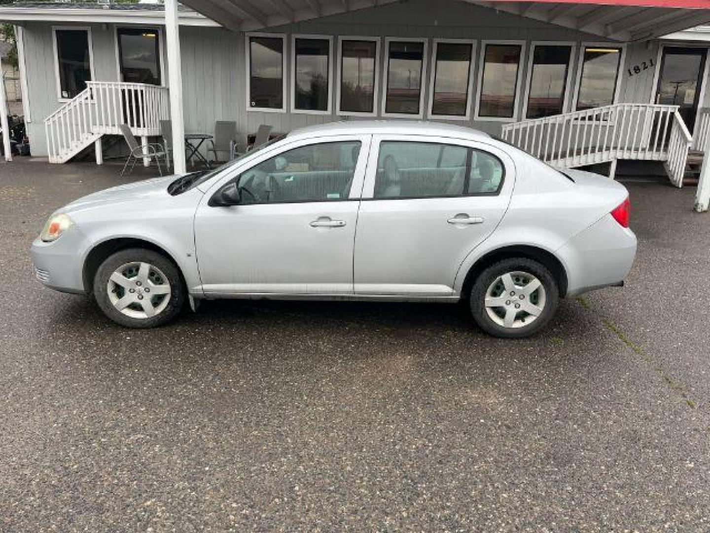 2007 Chevrolet Cobalt LS Sedan (1G1AK55F277) with an 2.2L L4 DOHC 16V engine, 4-Speed Automatic transmission, located at 1821 N Montana Ave., Helena, MT, 59601, 46.603447, -112.022781 - Photo#5