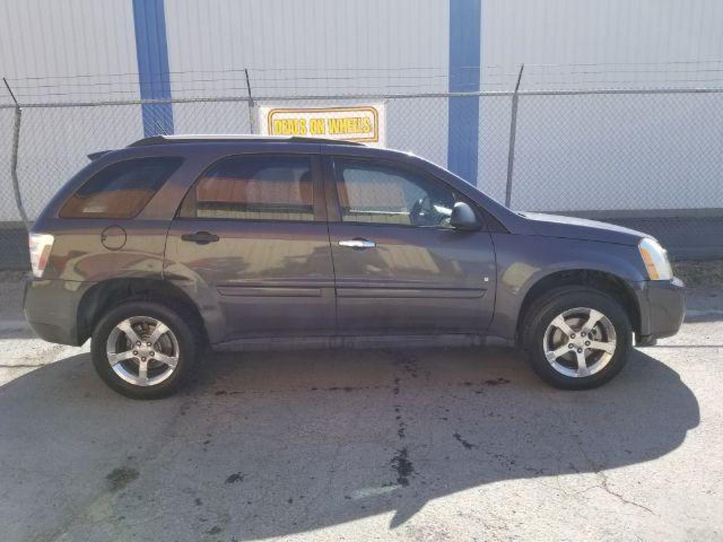 2007 Granite Gray Metalli Chevrolet Equinox LS 2WD (2CNDL13F976) with an 3.4L V6 OHV 12V engine, 5-Speed Automatic transmission, located at 4801 10th Ave S,, Great Falls, MT, 59405, 47.494347, -111.229942 - Photo#5