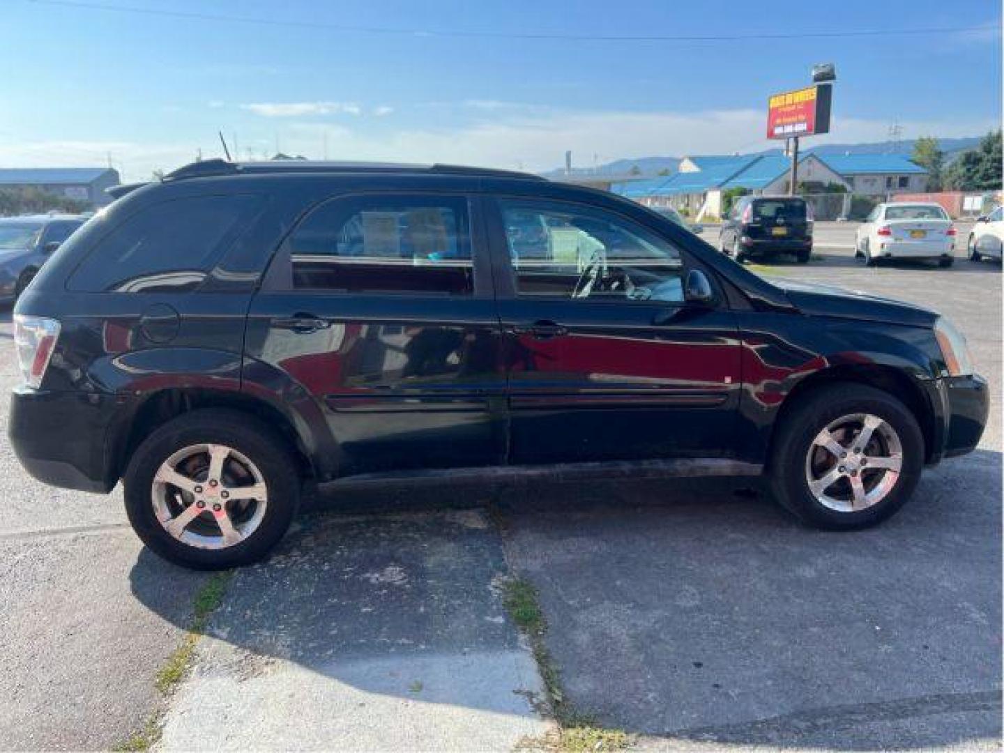 2007 Chevrolet Equinox LT1 AWD (2CNDL73F276) with an 3.4L V6 OHV 12V engine, 5-Speed Automatic transmission, located at 601 E. Idaho St., Kalispell, MT, 59901, 48.203983, -114.308662 - Photo#5