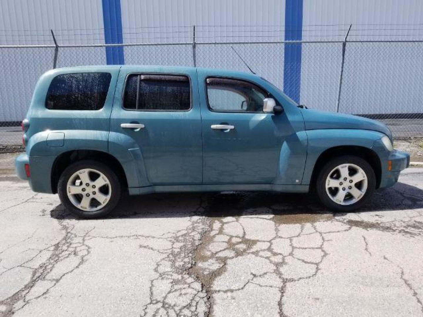 2007 Chevrolet HHR LT1 (3GNDA23D47S) with an 2.2L L4 DOHC 16V engine, 6-Speed Automatic transmission, located at 601 E. Idaho St., Kalispell, MT, 59901, 48.203983, -114.308662 - Photo#5