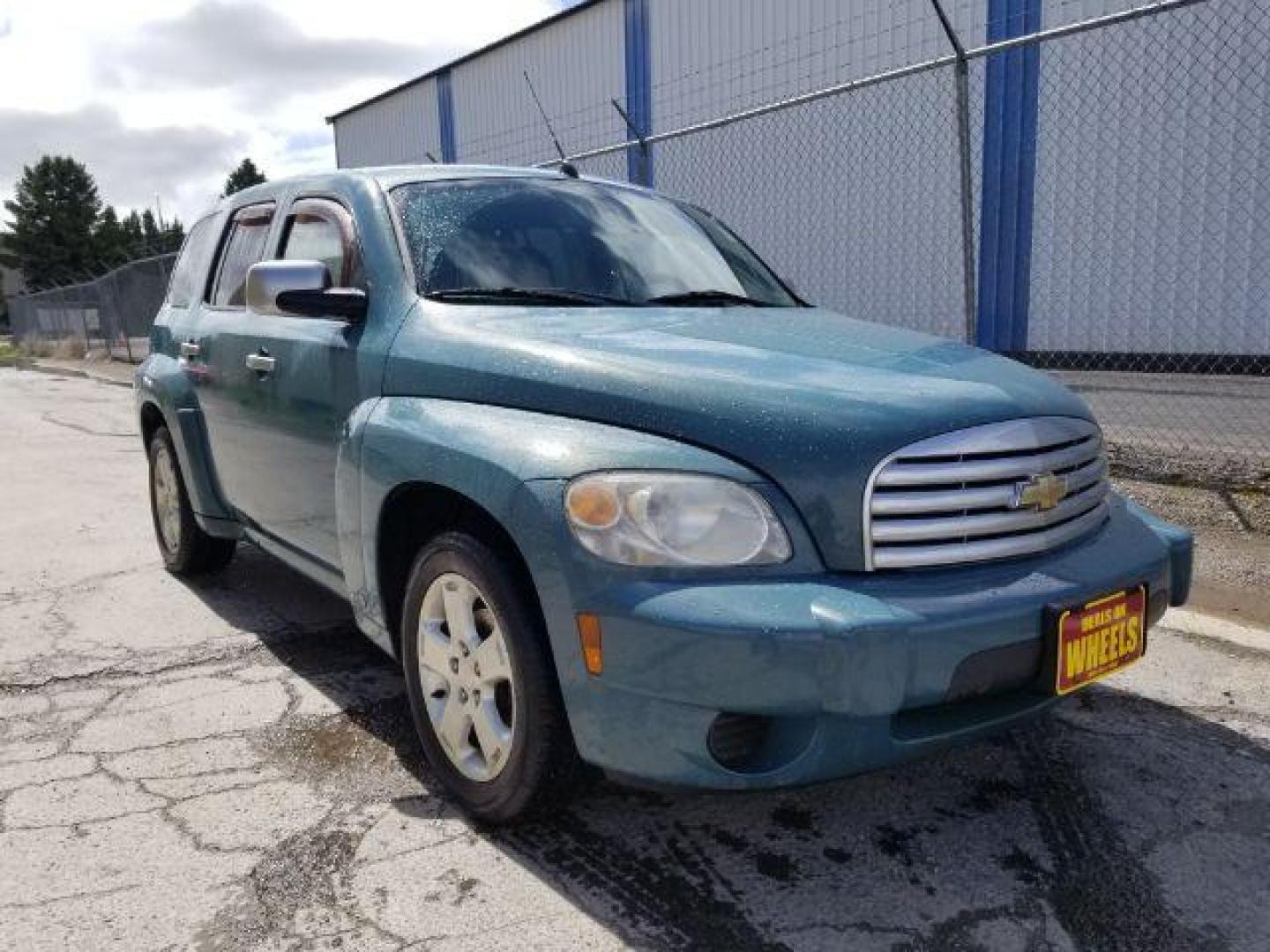 2007 Chevrolet HHR LT1 (3GNDA23D47S) with an 2.2L L4 DOHC 16V engine, 6-Speed Automatic transmission, located at 601 E. Idaho St., Kalispell, MT, 59901, 48.203983, -114.308662 - Photo#6