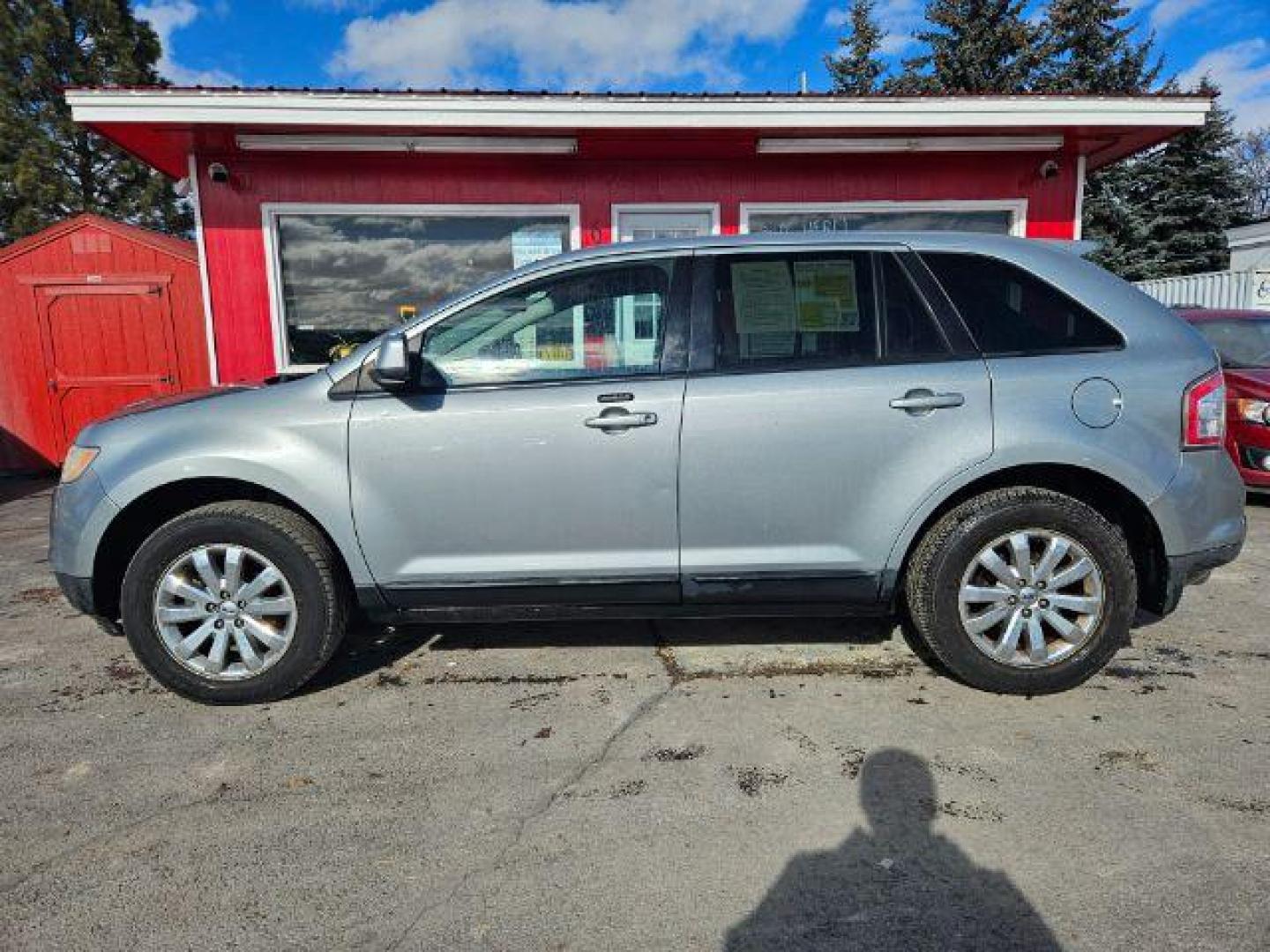 2007 Ford Edge SEL FWD (2FMDK38C57B) with an 3.5L V6 DOHC 24V engine, 6-Speed Automatic transmission, located at 601 E. Idaho St., Kalispell, MT, 59901, 48.203983, -114.308662 - Photo#1