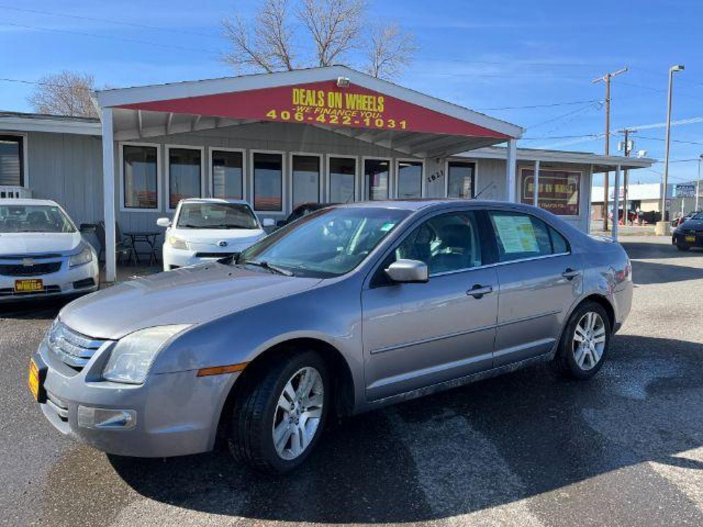 2007 Ford Fusion V6 SEL AWD (3FAHP021X7R) with an 3.0L V6 DOHC 24V engine, located at 1821 N Montana Ave., Helena, MT, 59601, 46.603447, -112.022781 - Photo#0