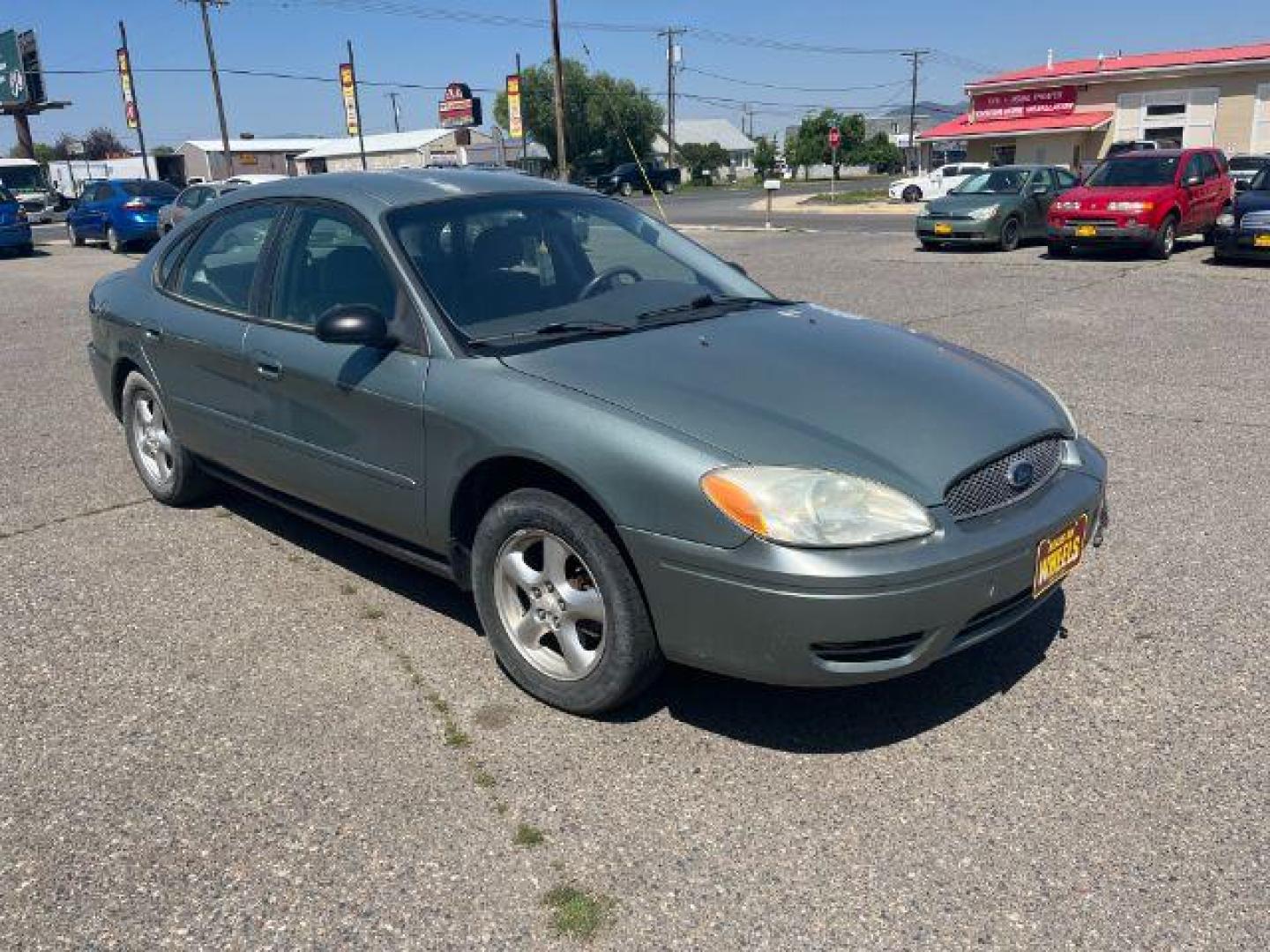 2007 Green Ford Taurus n/a (1FAFP53UX7A) with an 3.0 L engine, located at 1821 N Montana Ave., Helena, MT, 59601, 46.603447, -112.022781 - Photo#2