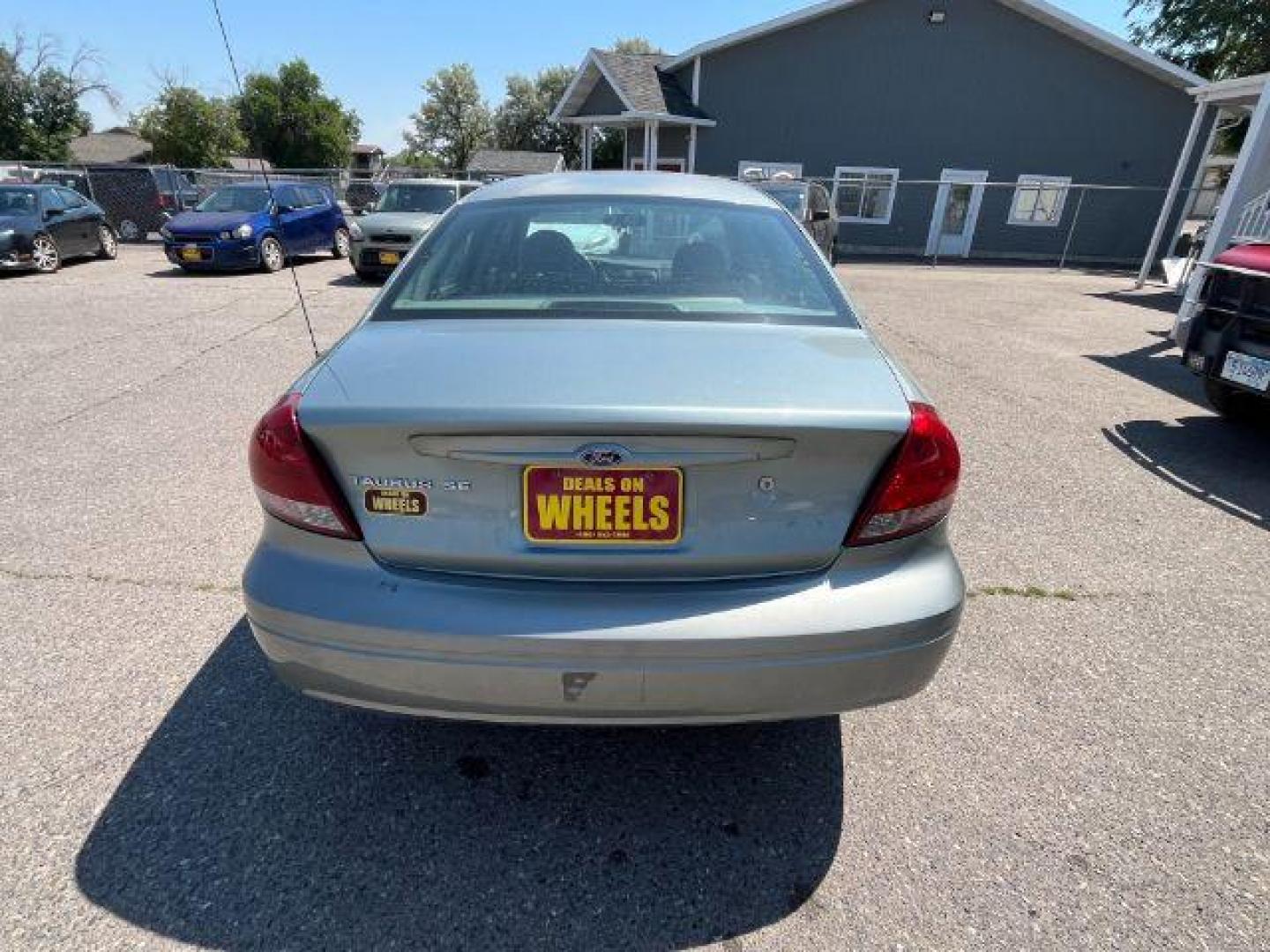 2007 Green Ford Taurus n/a (1FAFP53UX7A) with an 3.0 L engine, located at 1821 N Montana Ave., Helena, MT, 59601, 46.603447, -112.022781 - Photo#5