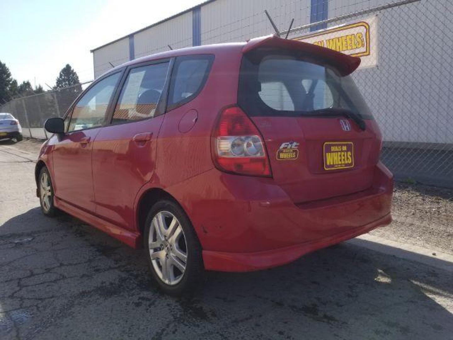 2007 Honda Fit Sport 5-Speed AT (JHMGD38687S) with an 1.5L L4 SOHC 16V engine, 5-Speed Automatic transmission, located at 4801 10th Ave S,, Great Falls, MT, 59405, 47.494347, -111.229942 - Photo#3