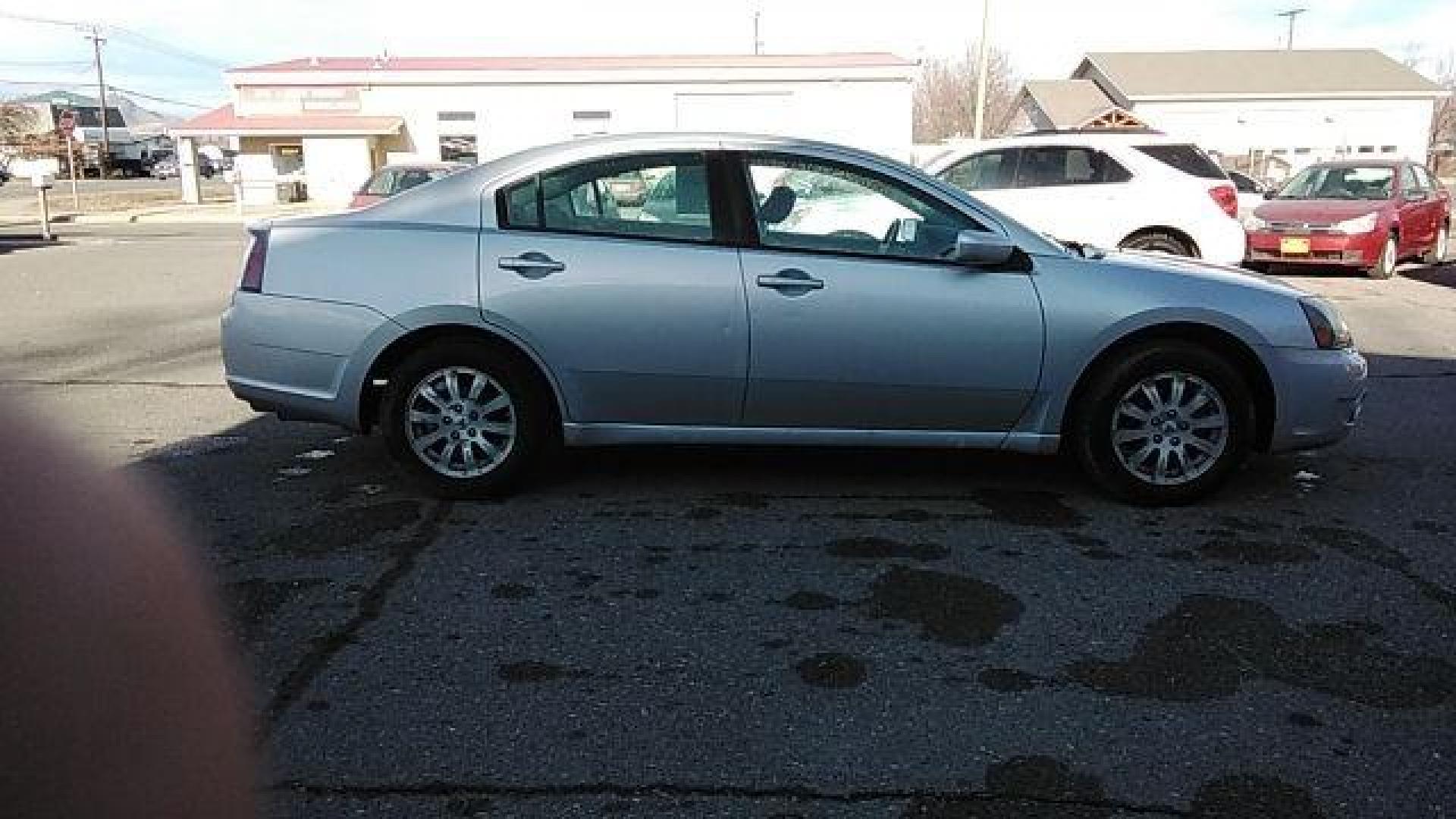 2007 Mitsubishi Galant ES (4A3AB56F97E) with an 2.4L L4 SOHC 16V engine, 4-Speed Automatic transmission, located at 1821 N Montana Ave., Helena, MT, 59601, 46.603447, -112.022781 - Photo#2