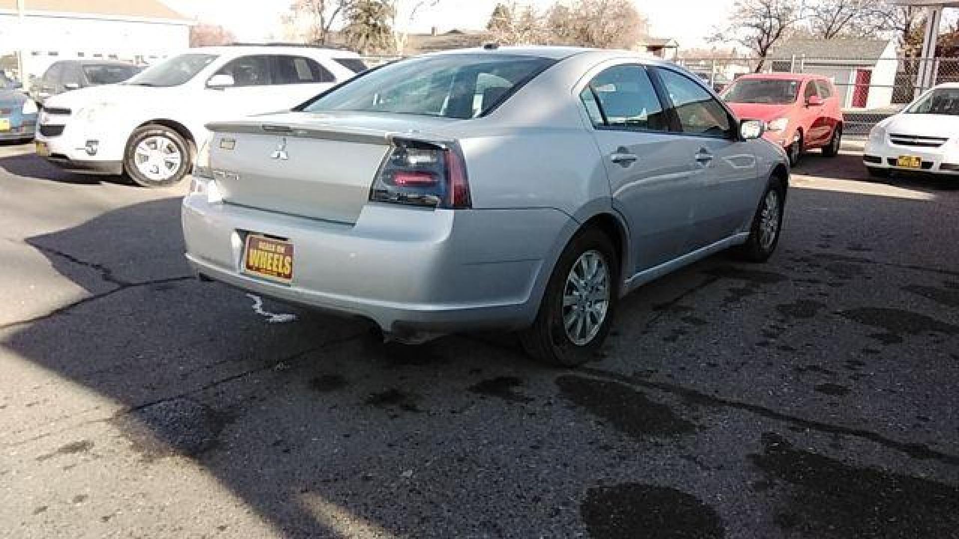 2007 Mitsubishi Galant ES (4A3AB56F97E) with an 2.4L L4 SOHC 16V engine, 4-Speed Automatic transmission, located at 1821 N Montana Ave., Helena, MT, 59601, 46.603447, -112.022781 - Photo#3