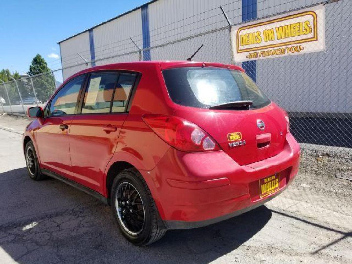 2007 Nissan Versa 1.8 S (3N1BC13E57L) with an 1.8L L4 DOHC 16V engine, located at 1800 West Broadway, Missoula, 59808, (406) 543-1986, 46.881348, -114.023628 - Photo#3