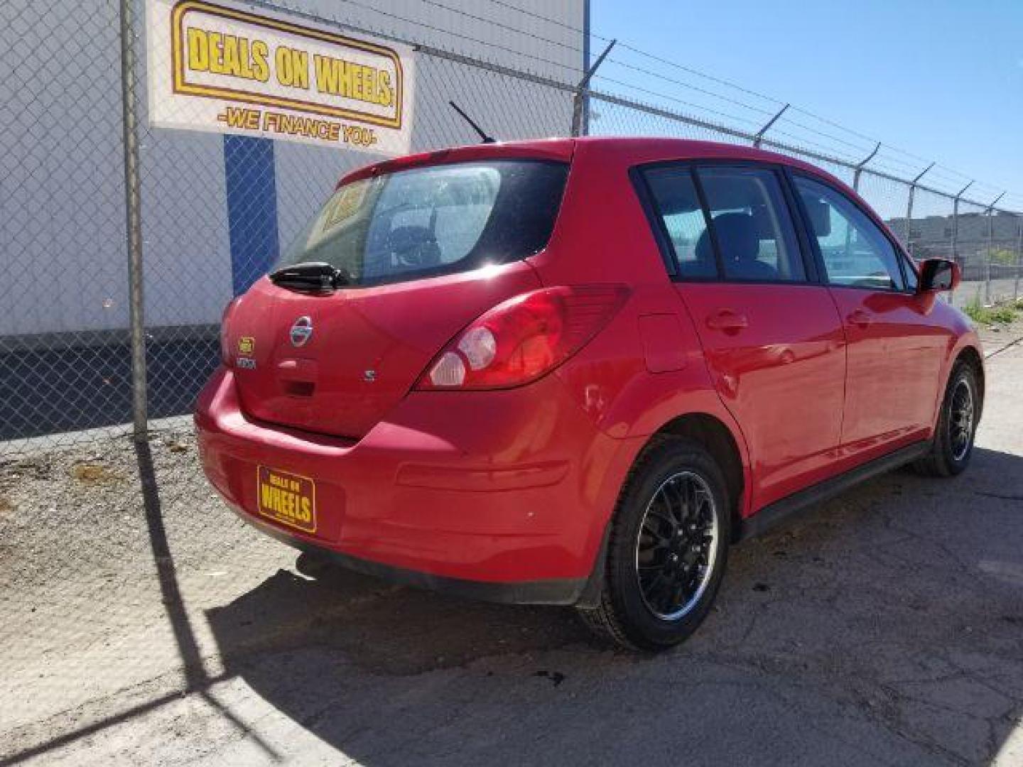 2007 Nissan Versa 1.8 S (3N1BC13E57L) with an 1.8L L4 DOHC 16V engine, located at 1800 West Broadway, Missoula, 59808, (406) 543-1986, 46.881348, -114.023628 - Photo#4