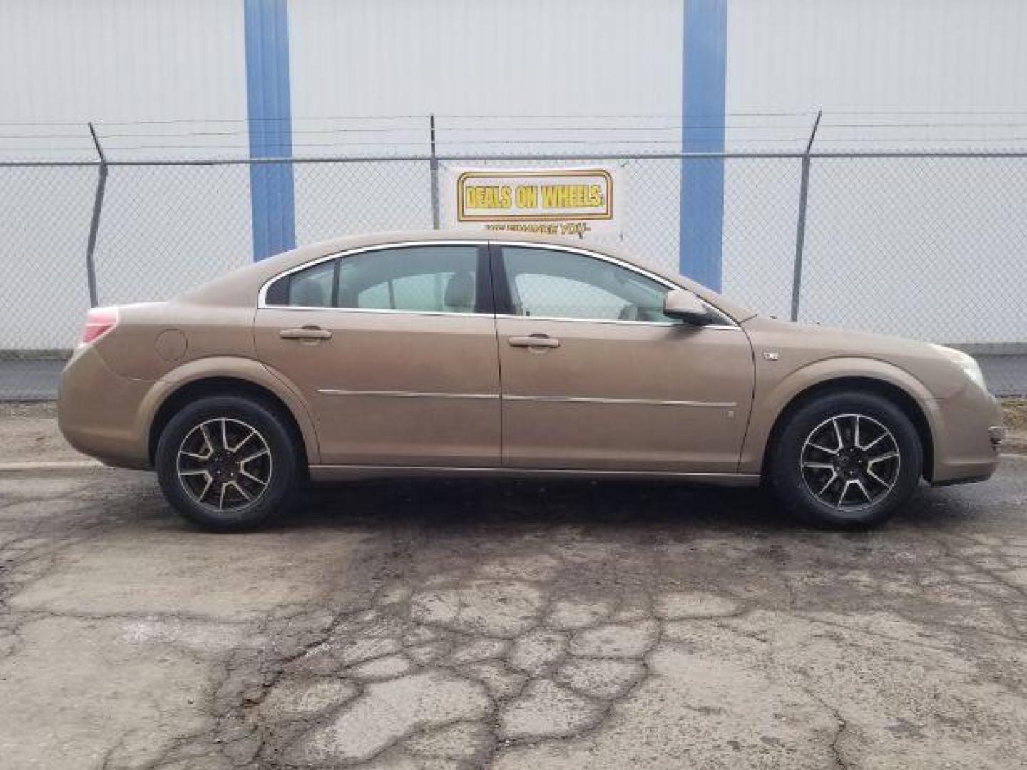 2007 Saturn Aura XE (1G8ZS57N37F) with an 3.5L V6 12V OHV engine, 4-Speed Automatic transmission, located at 601 E. Idaho St., Kalispell, MT, 59901, 48.203983, -114.308662 - Photo#3