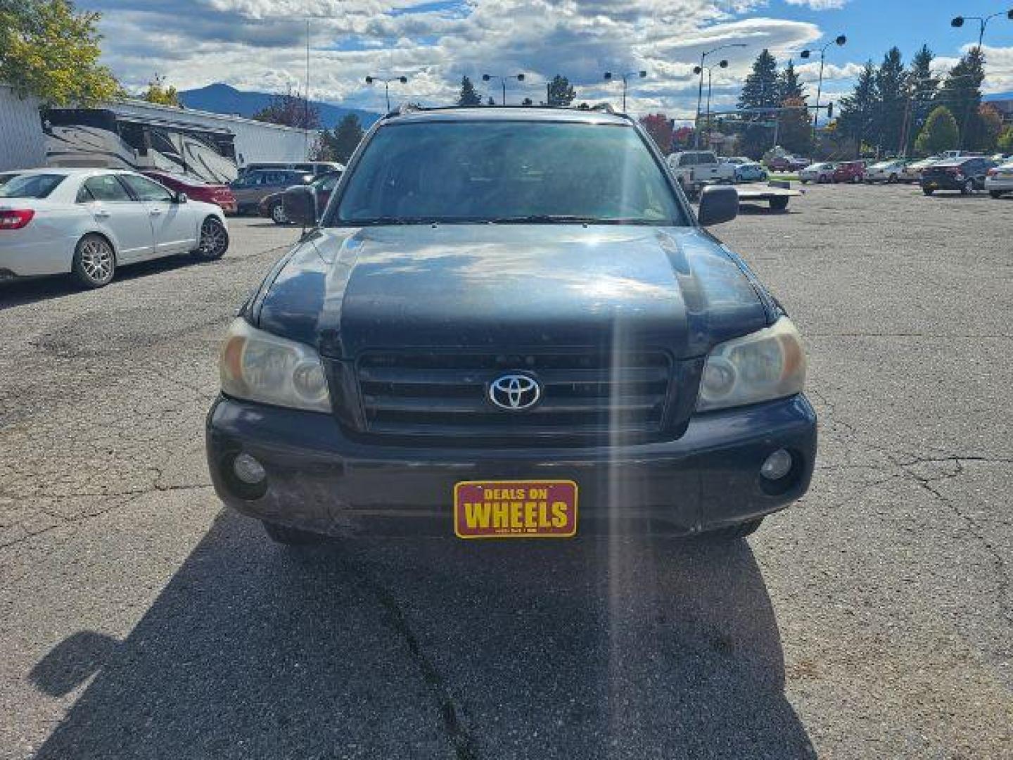 2007 Toyota Highlander FWD (JTEHP21AX70) , located at 1800 West Broadway, Missoula, 59808, (406) 543-1986, 46.881348, -114.023628 - Photo#1