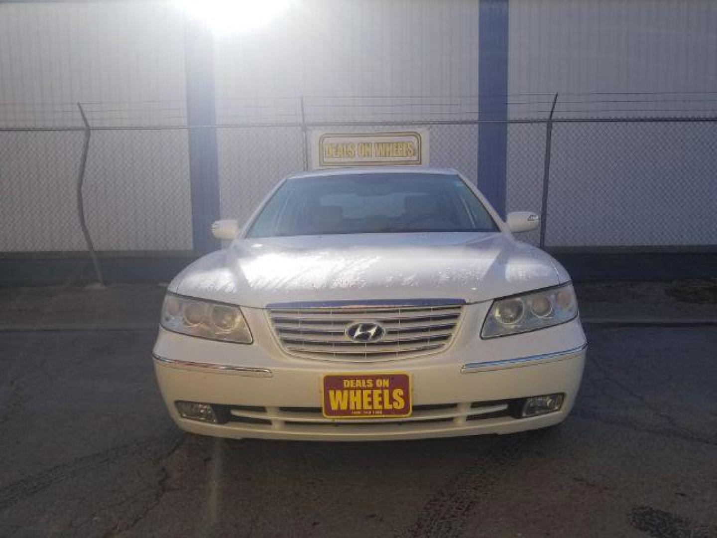 2008 Hyundai Azera Limited (KMHFC46F58A) with an 3.8L V6 DOHC 24V engine, 5-Speed Automatic transmission, located at 4801 10th Ave S,, Great Falls, MT, 59405, 47.494347, -111.229942 - Photo#1