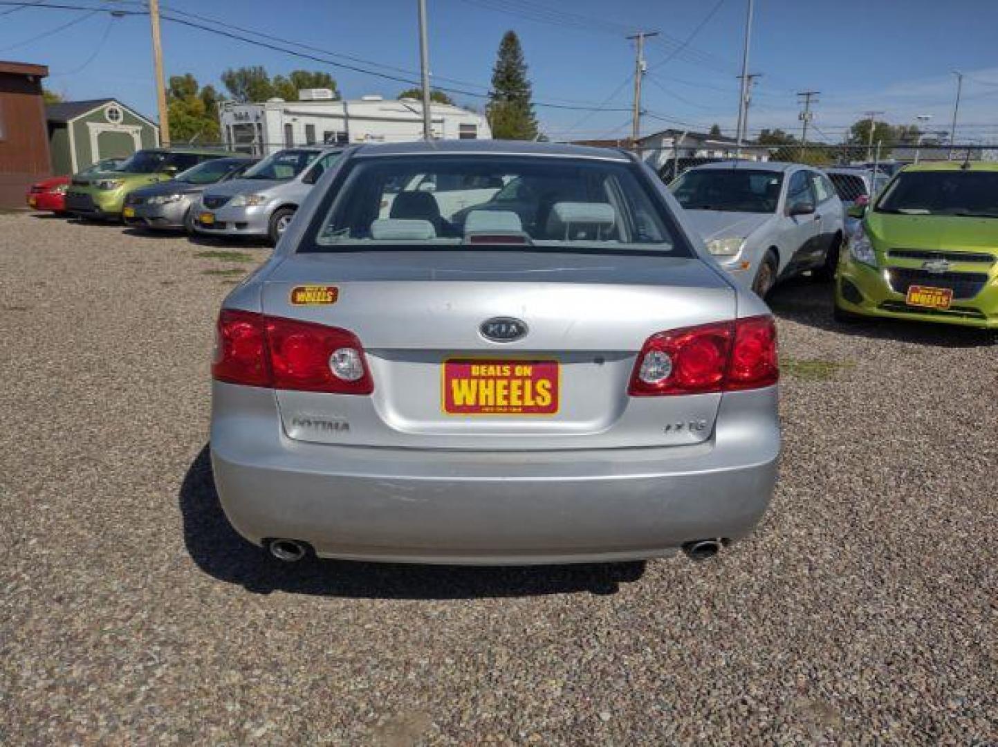 2008 Kia Optima LX V6 (KNAGE124485) with an 2.7L V6 DOHC 24V engine, 4-Speed Automatic transmission, located at 1800 West Broadway, Missoula, 59808, (406) 543-1986, 46.881348, -114.023628 - Photo#3