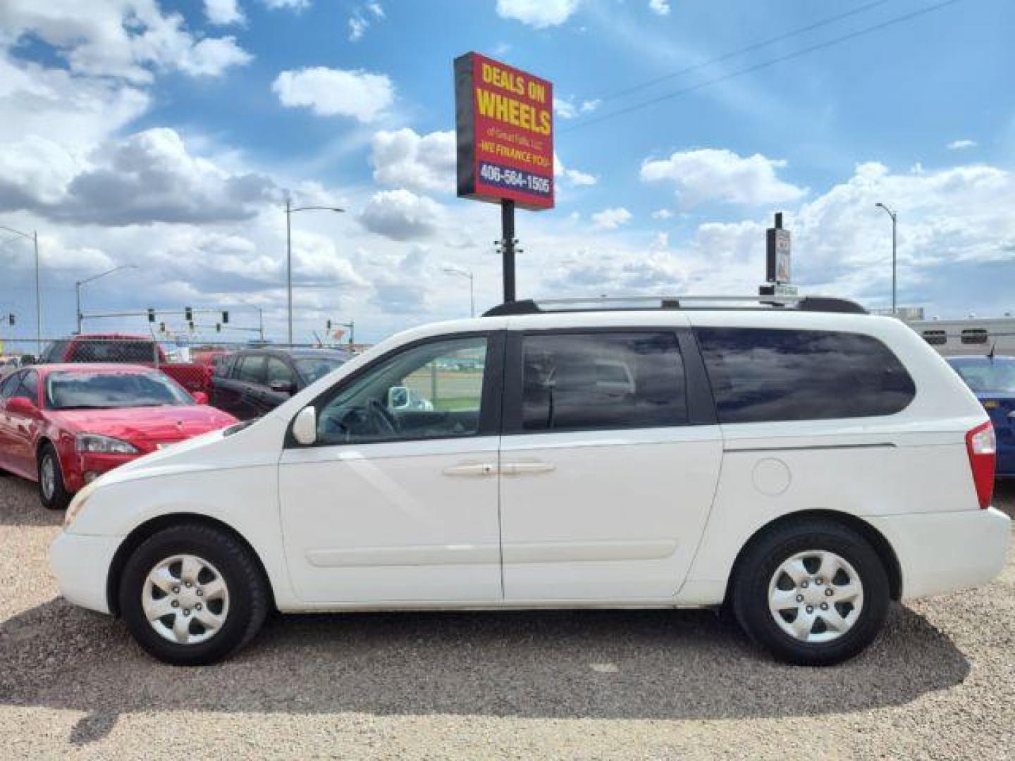 2008 Clear White Kia Sedona LX LWB (KNDMB233686) with an 3.8L V6 DOHC 24V engine, 5-Speed Automatic transmission, located at 4801 10th Ave S,, Great Falls, MT, 59405, 47.494347, -111.229942 - Photo#1