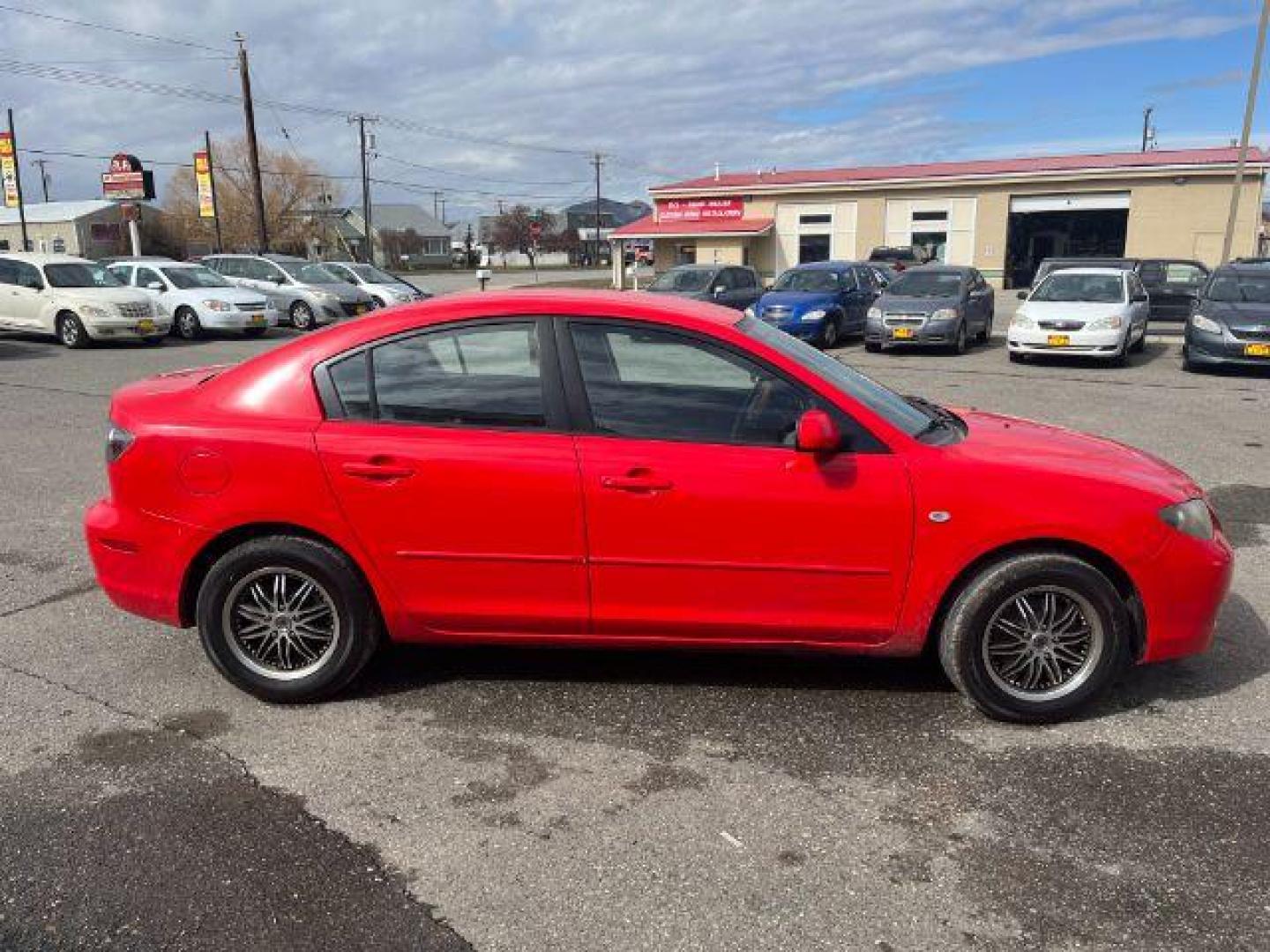 2008 Mazda MAZDA3 i Sport 4-Door (JM1BK12F581) with an 2.0L L4 DOHC 16V engine, located at 1821 N Montana Ave., Helena, MT, 59601, 46.603447, -112.022781 - Photo#3