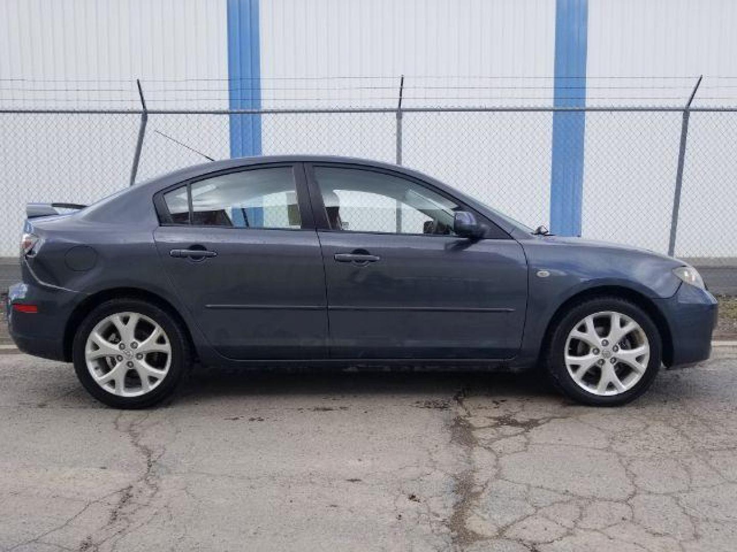 2008 Mazda MAZDA3 i Touring 4-Door (JM1BK32F781) with an 2.0L L4 DOHC 16V engine, located at 1821 N Montana Ave., Helena, MT, 59601, 46.603447, -112.022781 - Photo#5