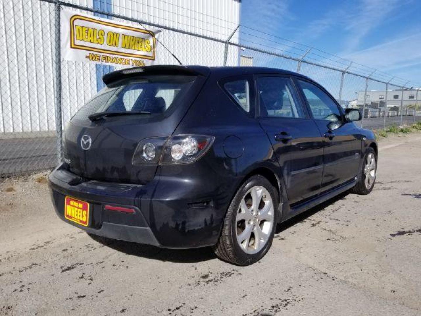 2008 Mazda MAZDA3 s Grand Touring 5-Door (JM1BK343081) with an 2.3L L4 DOHC 16V engine, located at 1821 N Montana Ave., Helena, MT, 59601, 46.603447, -112.022781 - Photo#4