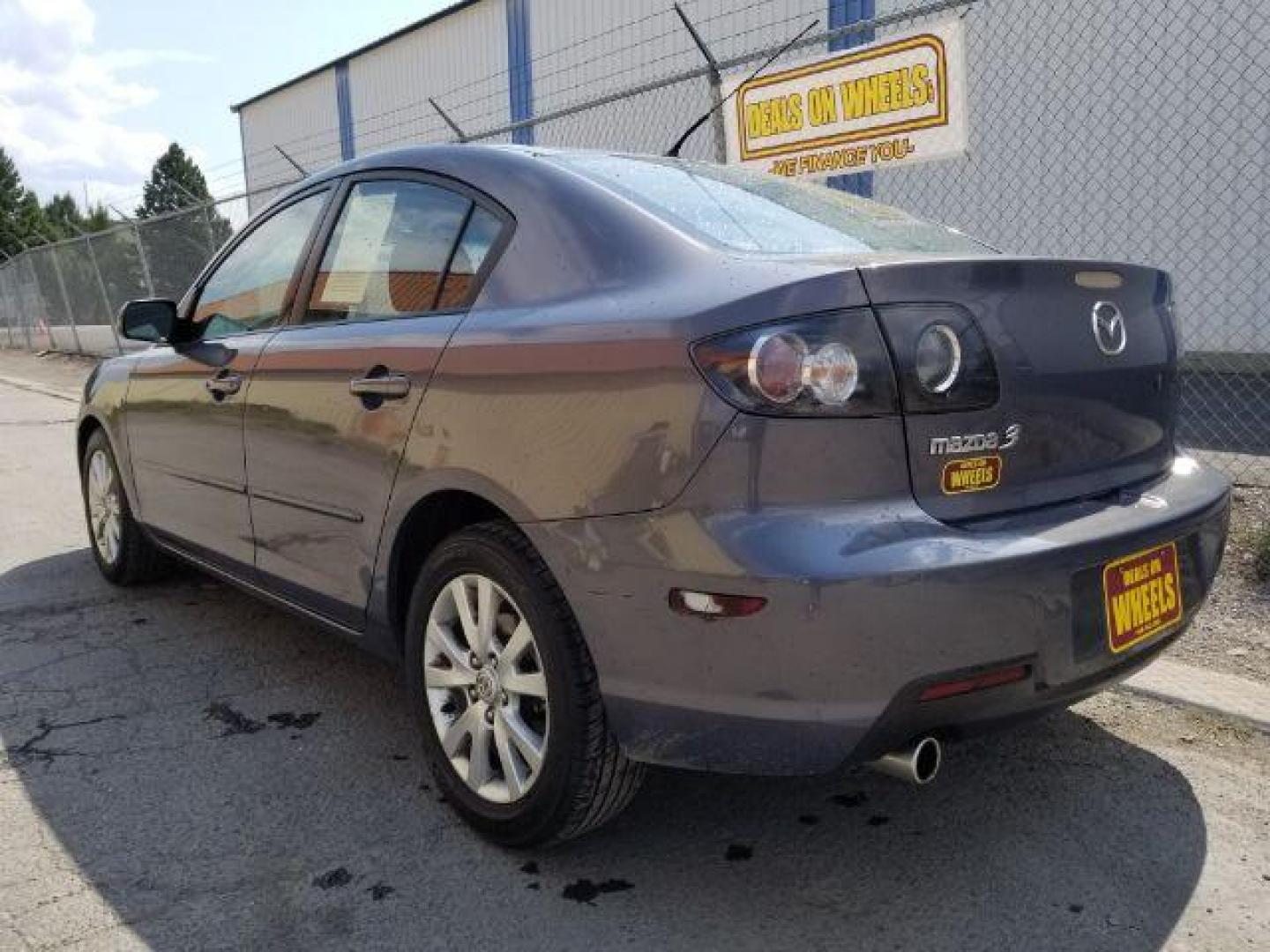 2008 Mazda MAZDA3 i Sport 4-Door (JM1BK12F881) with an 2.0L L4 DOHC 16V engine, located at 601 E. Idaho St., Kalispell, MT, 59901, 48.203983, -114.308662 - Photo#3