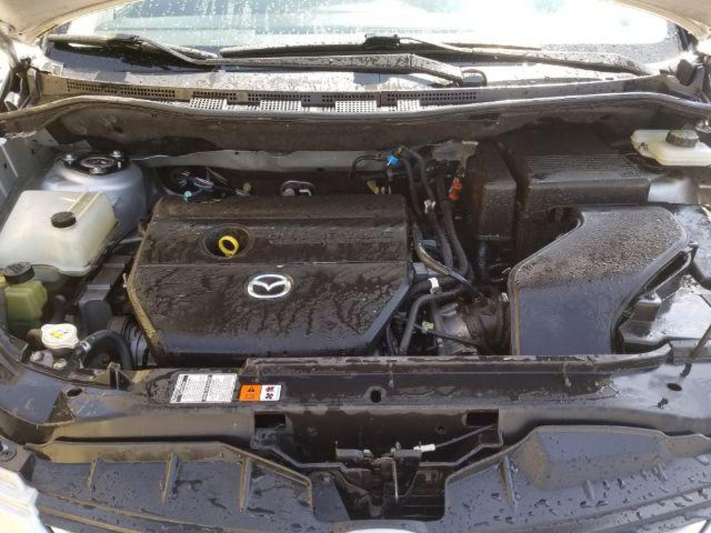 2008 Mazda MAZDA5 Sport (JM1CR293880) with an 2.3L L4 DOHC 16V engine, located at 601 E. Idaho St., Kalispell, MT, 59901, 48.203983, -114.308662 - Photo#14