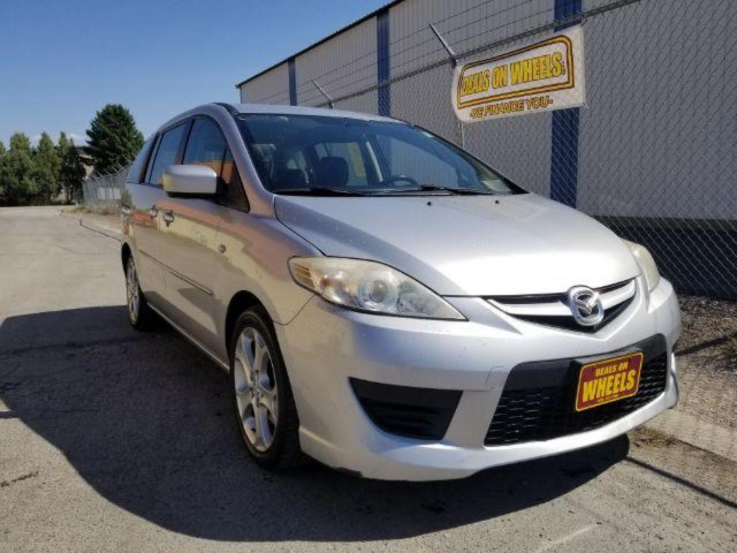 2008 Mazda MAZDA5 Sport (JM1CR293880) with an 2.3L L4 DOHC 16V engine, located at 601 E. Idaho St., Kalispell, MT, 59901, 48.203983, -114.308662 - Photo#6