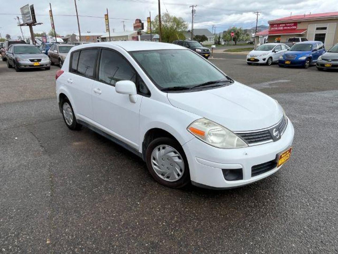 2008 Fresh Powder Nissan Versa 1.8 S (3N1BC13E48L) with an 1.8L L4 DOHC 16V engine, located at 1821 N Montana Ave., Helena, MT, 59601, 46.603447, -112.022781 - Photo#2