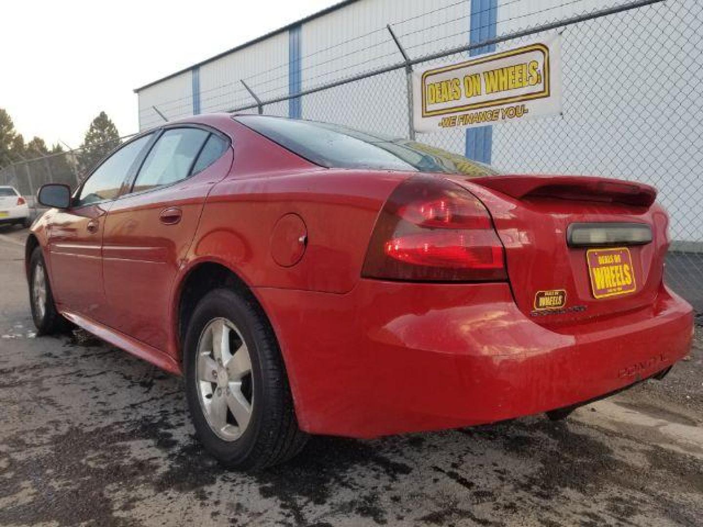 2008 Pontiac Grand Prix Sedan (2G2WP552881) with an 3.8L V6 OHV 12V engine, 4-Speed Automatic transmission, located at 1800 West Broadway, Missoula, 59808, (406) 543-1986, 46.881348, -114.023628 - Photo#5